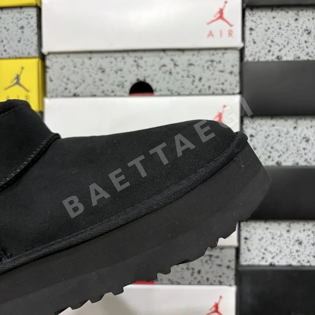 어그 [TOP] 블랙 208874 UGG Classic 3cm -5092 상세 이미지 2