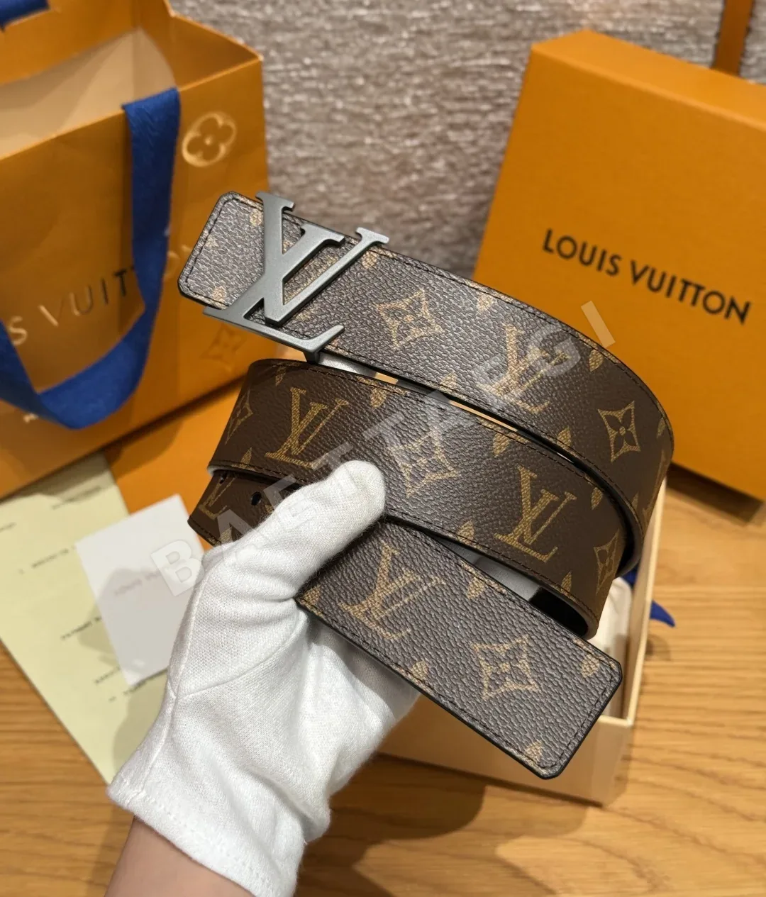 루이비통 LV 이니셜 40mm 리버시블 벨트 상세 이미지 2