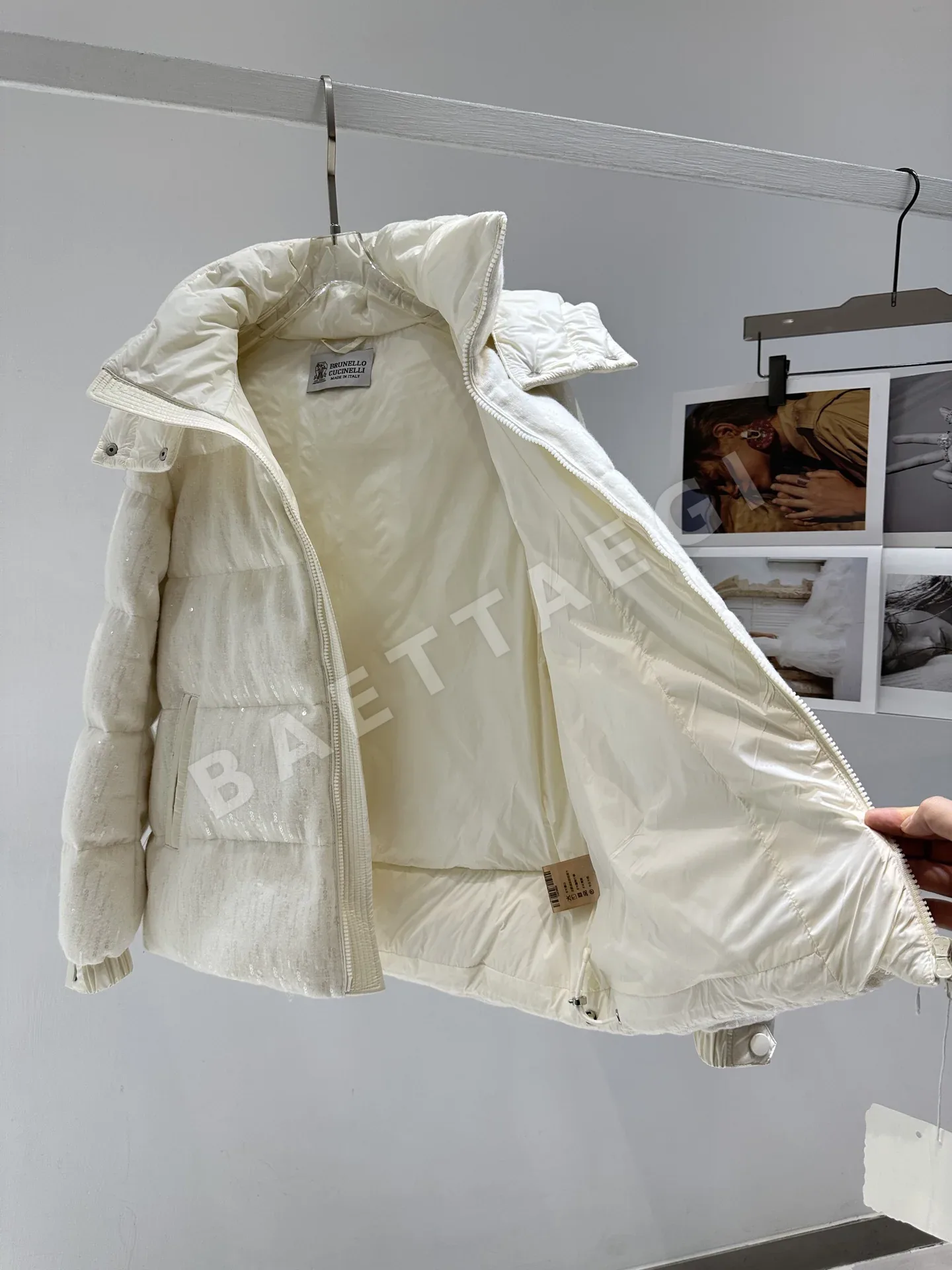 브루넬로쿠치넬리 오트쿠튀르 공방(Métiers d'Art) 컬렉션 패딩 상세 이미지 7