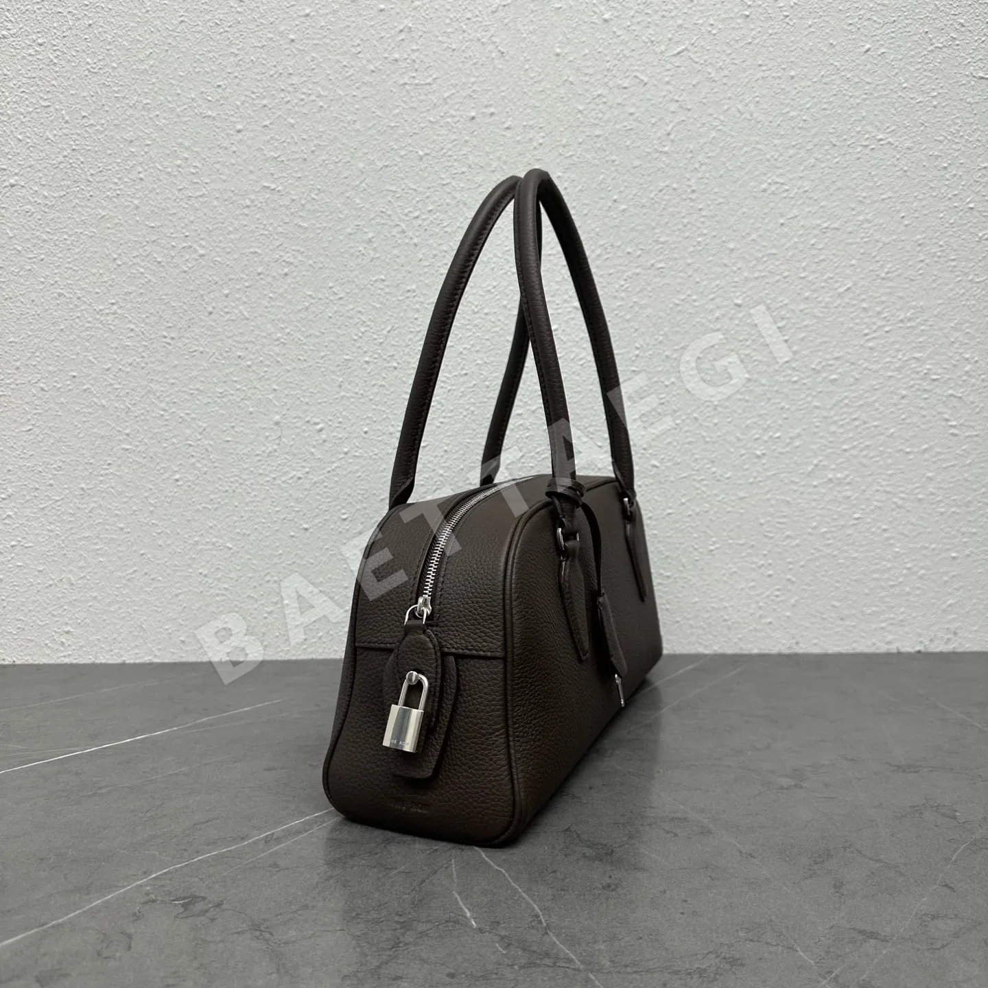 더로우 인디아 페블드 송아지가죽 핸드백 TR-030 상세 이미지 2
