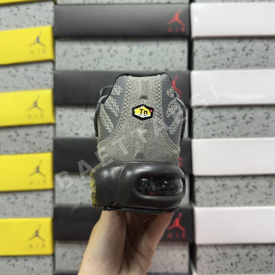 나이키 [BD] 에어 맥스 플러스 FD0670-002 201912 Nike Air Max Plus Toggle Grey Reflective 상세 이미지 7