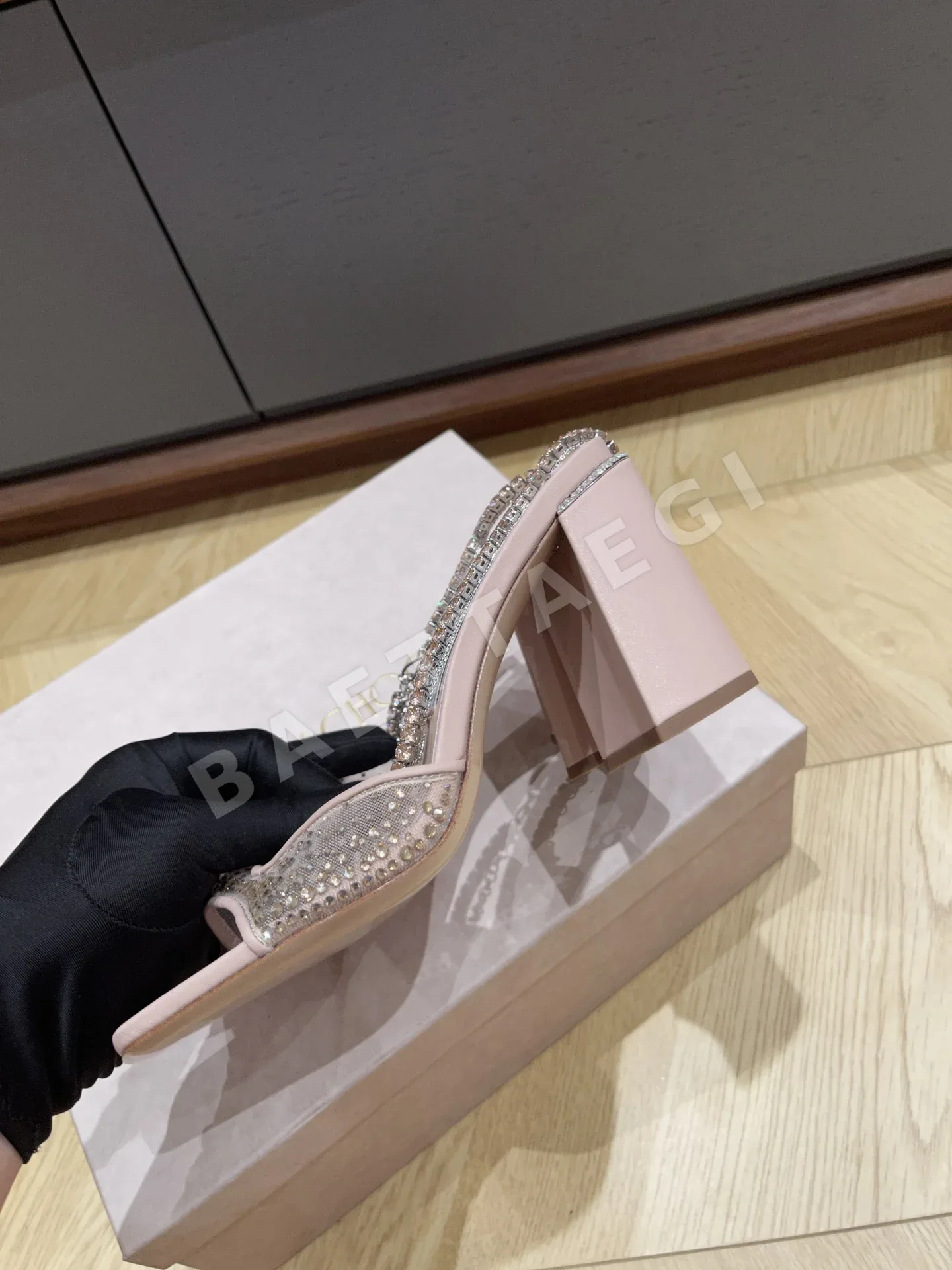 지미추 다이아몬드 장식 샌들 8062 상세 이미지 6