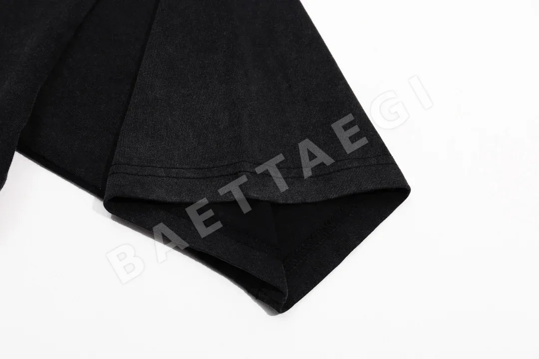 베트멍 폼 프린트 여성 반팔 티셔츠 상세 이미지 6