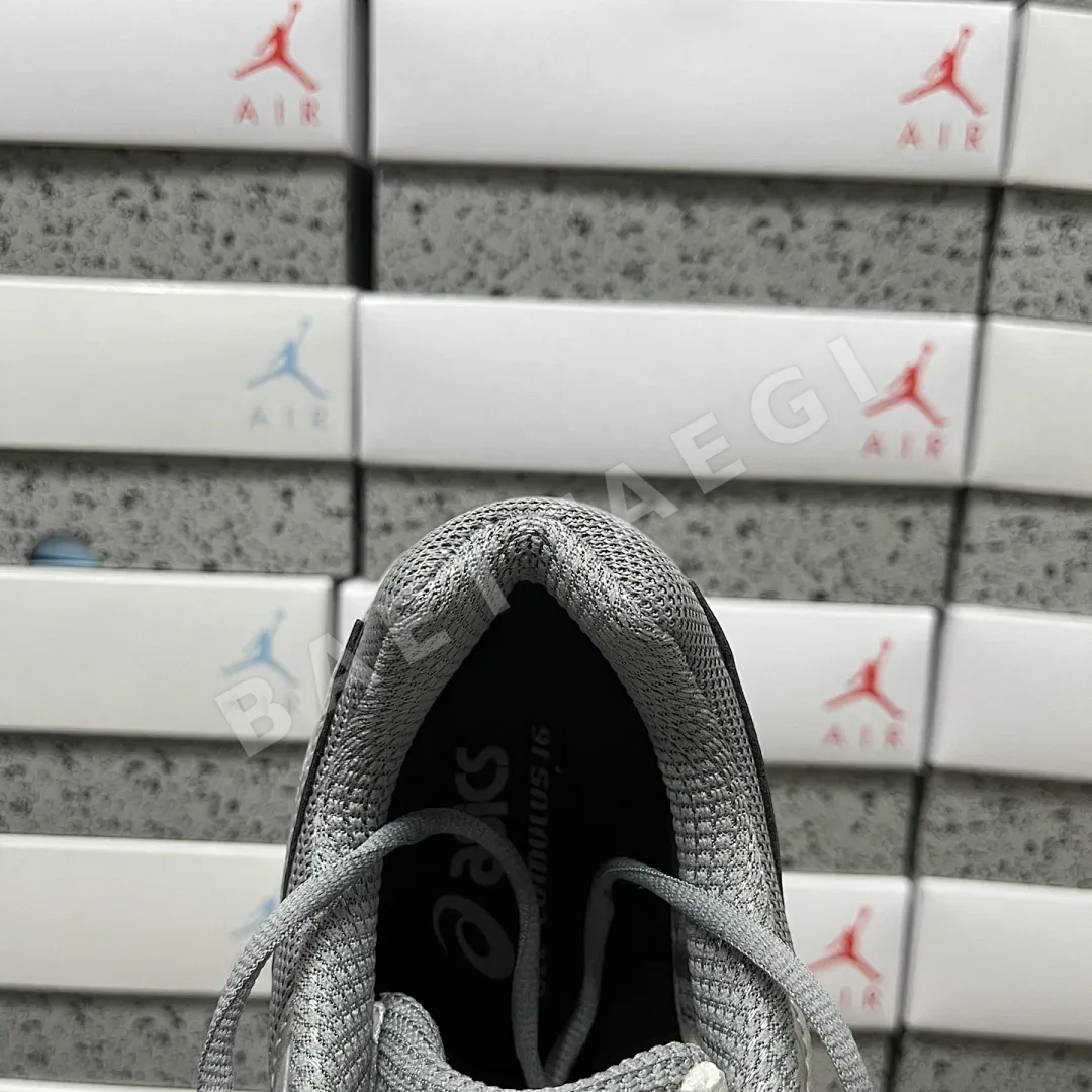 아식스 [TOP] 젤 큐뮬러스 16 1203A733-101 200299 Asics Gel-Cumulus 16 Cream Clay Grey 상세 이미지 5
