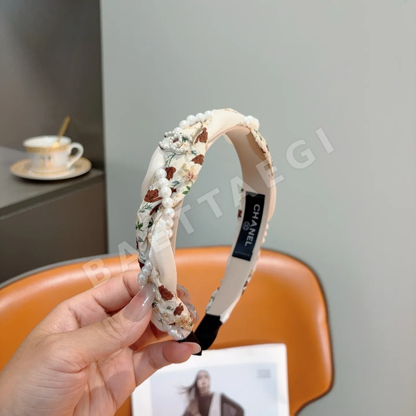 샤넬 진주 헤드밴드 헤어악세사리 상세 이미지 3