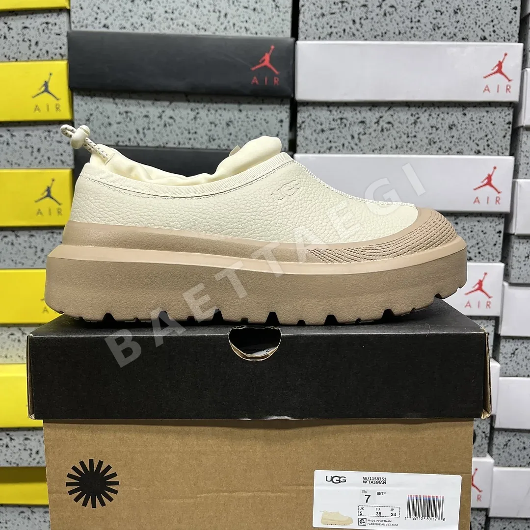 어그 [OT] 화이트 209032 UGG 상세 이미지 1