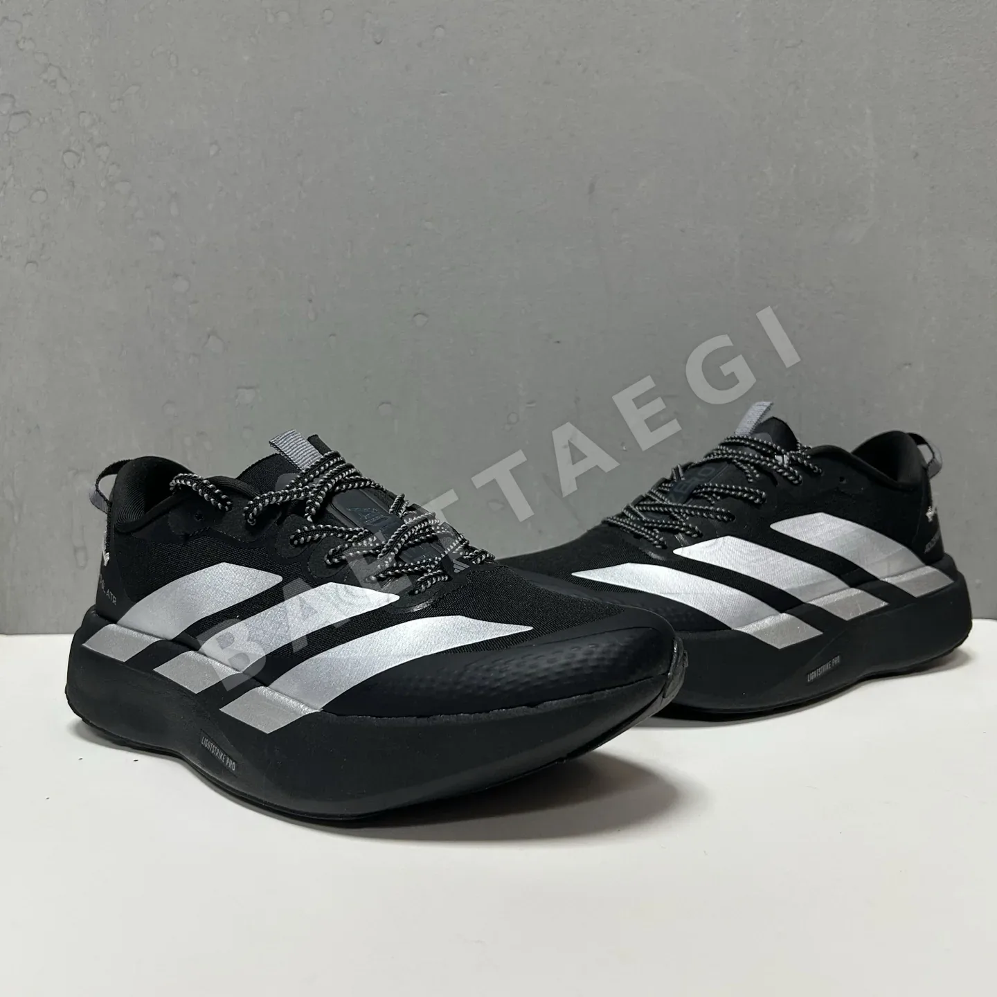 아디다스 신발 157709 Adidas Sneakers 상세 이미지 4