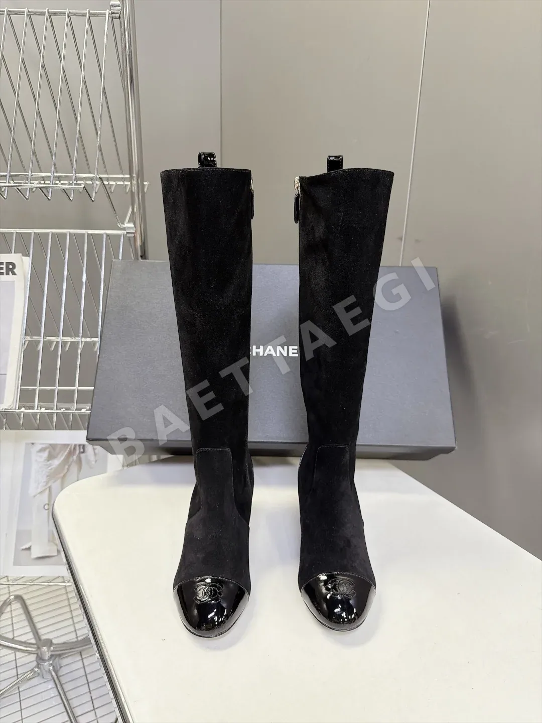 샤넬 부츠 램스킨 진주 더블 C 로고 힐 170004