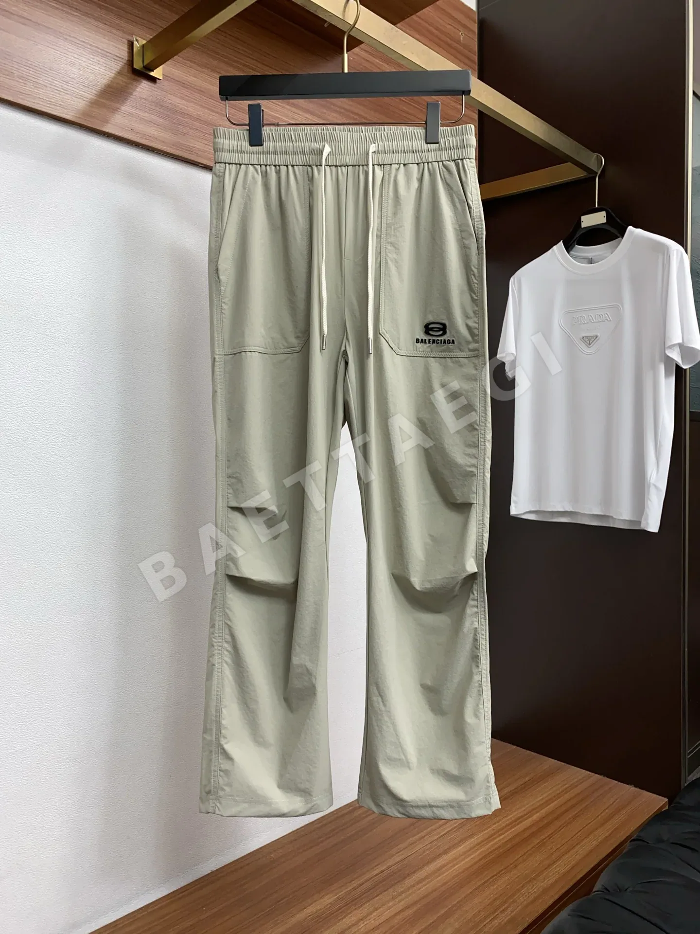 발렌시아가 남성 바지 상세 이미지 2