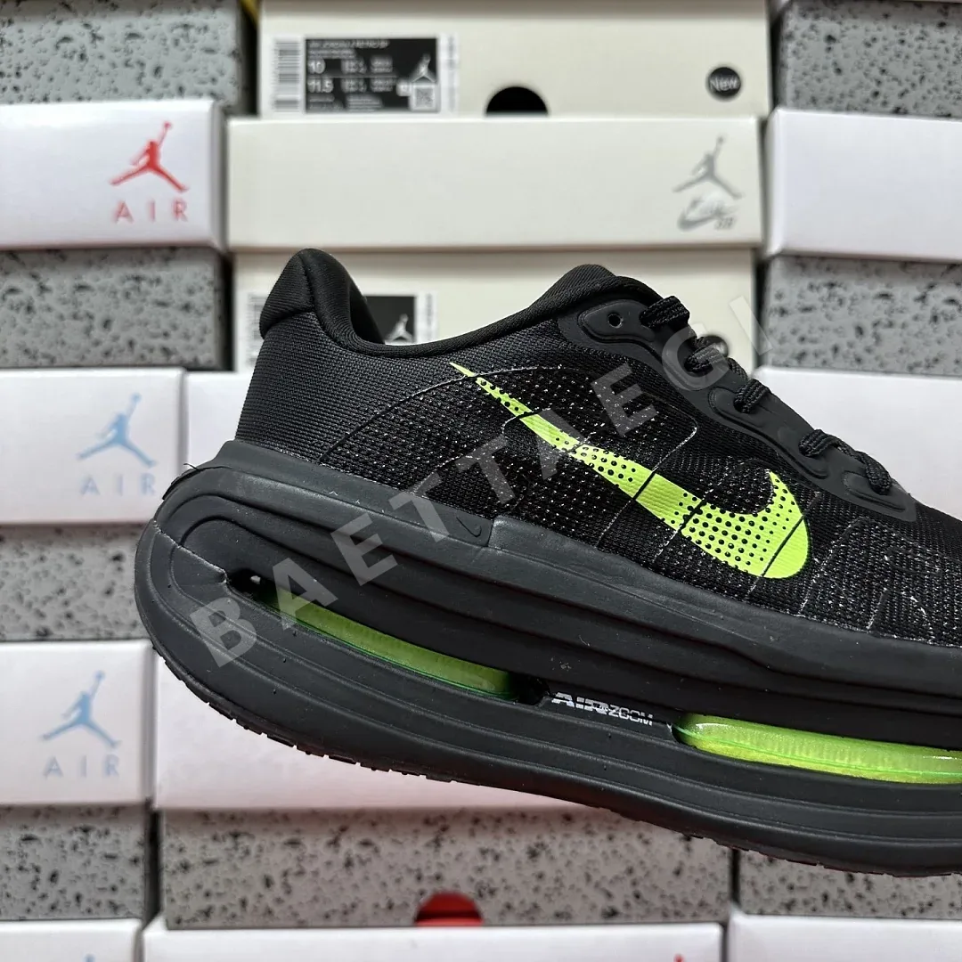 나이키 [5A] 보메로 프리미엄 블랙 옐로우 HQ2050-212 201615 Nike Vomero Premium 상세 이미지 4