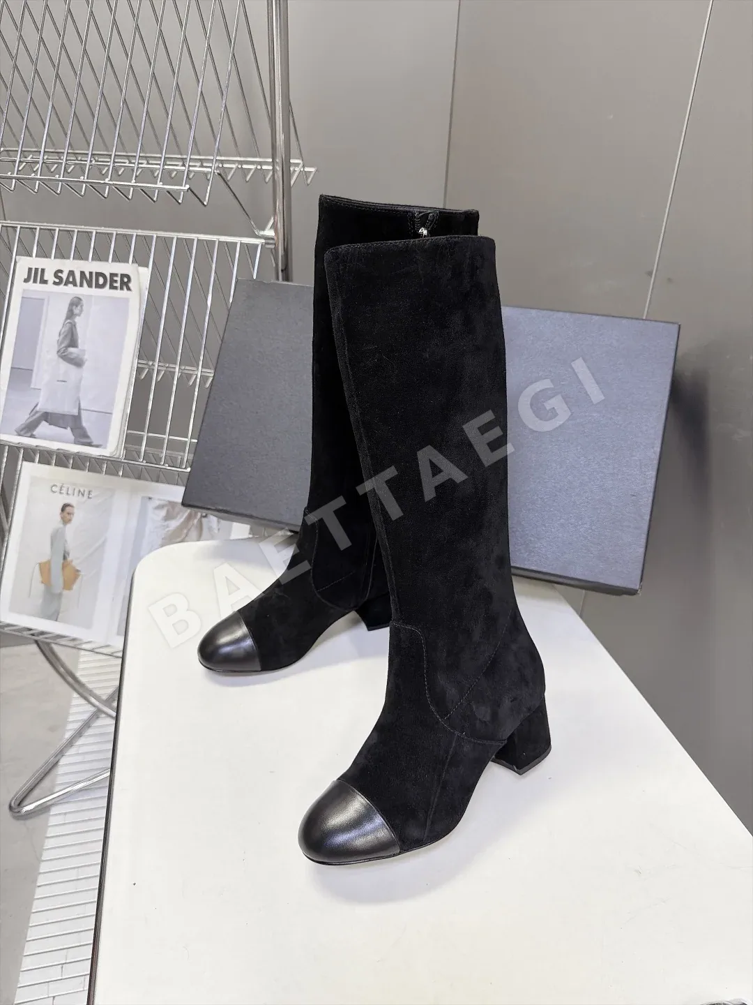 샤넬 부츠 램스킨 더블 C 진주 로고 힐 상세 이미지 4