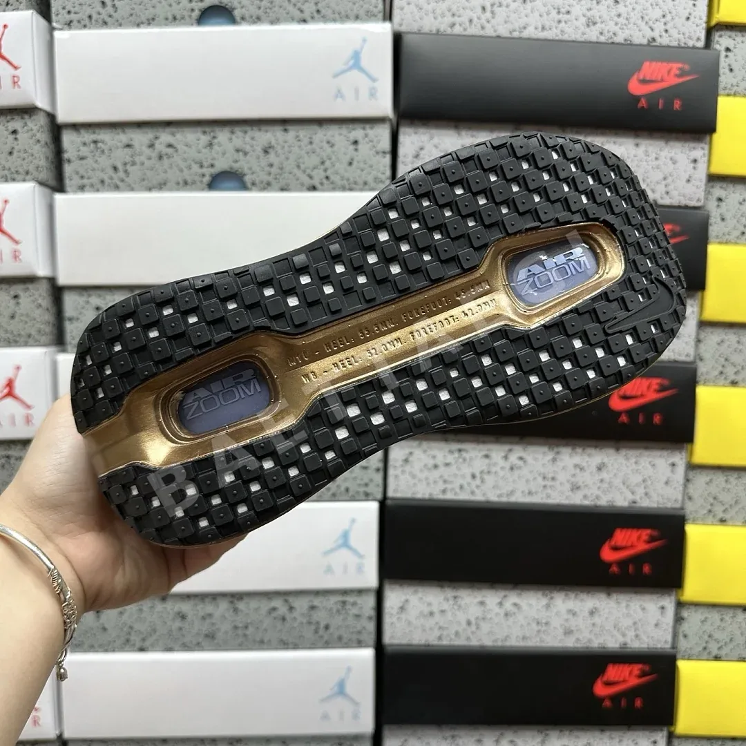 나이키 [M] 보메로 프리미엄 IQ0028-200 201662 Nike Vomero Premium Flat Stout 상세 이미지 8