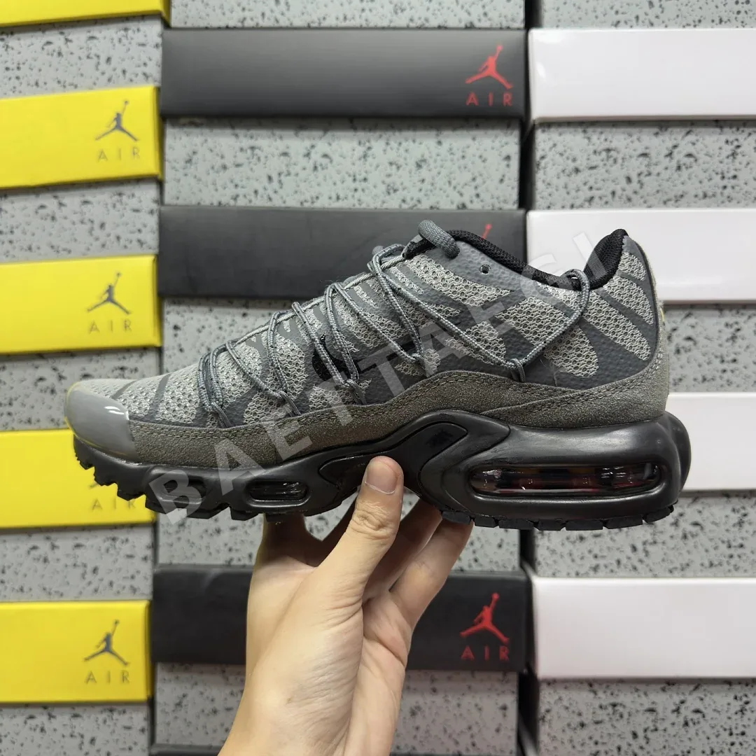 나이키 [BD] 에어 맥스 플러스 FD0670-002 201912 Nike Air Max Plus Toggle Grey Reflective 상세 이미지 6