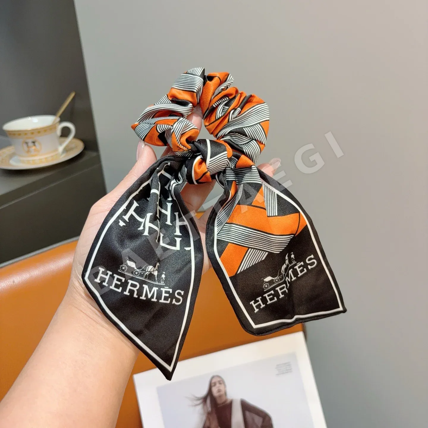 에르메스 더블 H 리본 포니테일 헤어타이 상세 이미지 4