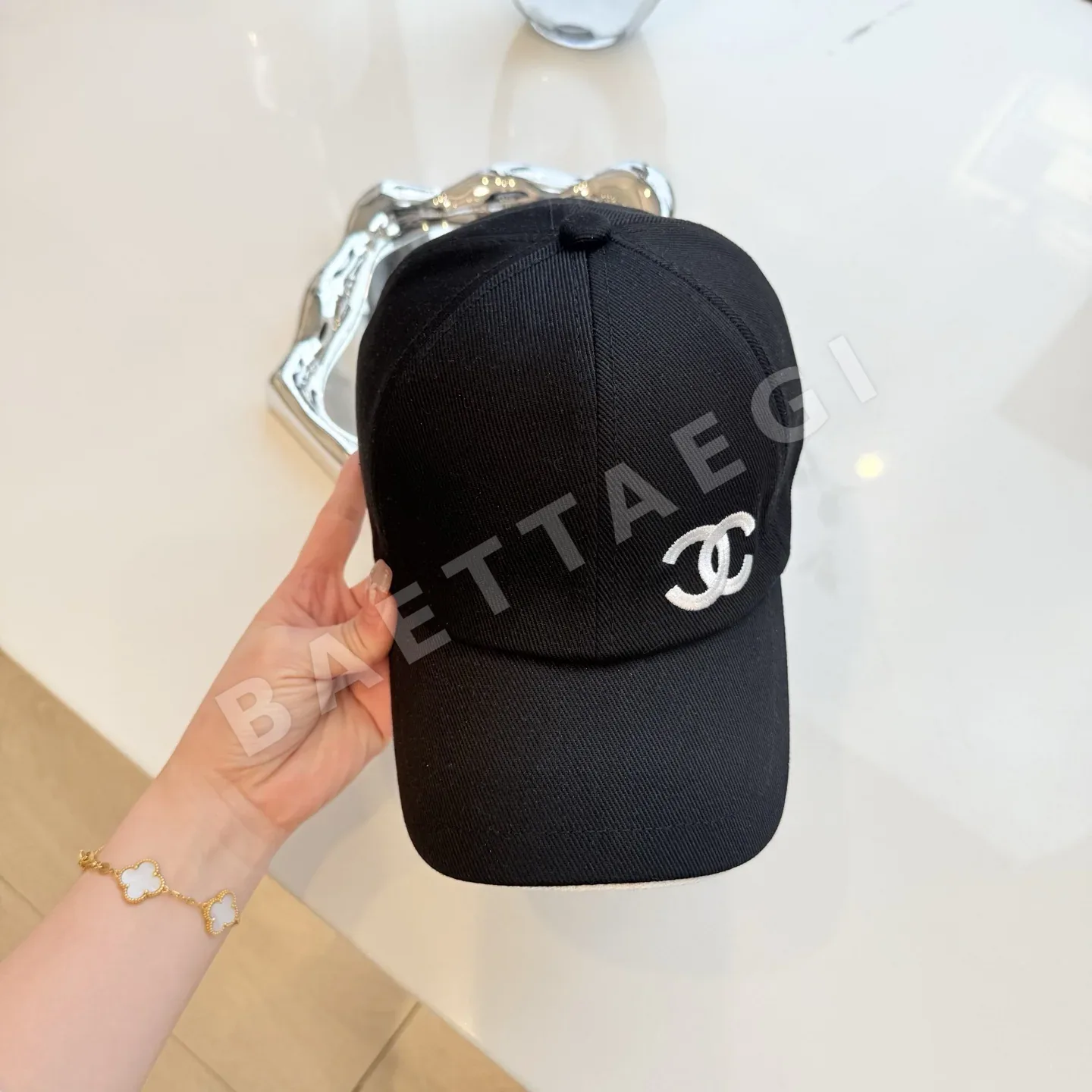 샤넬 트윌 더블 C 자수 베이스볼 모자 상세 이미지 2