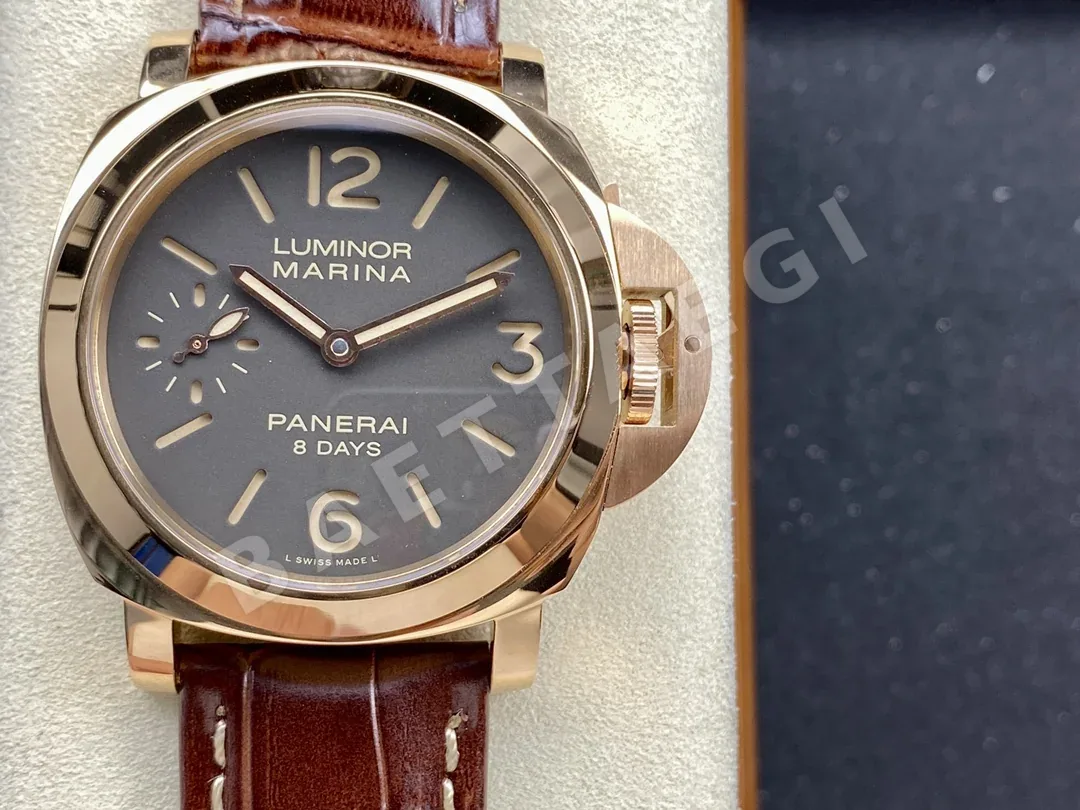 파네라이 PAM511 로즈골드 수동 시계