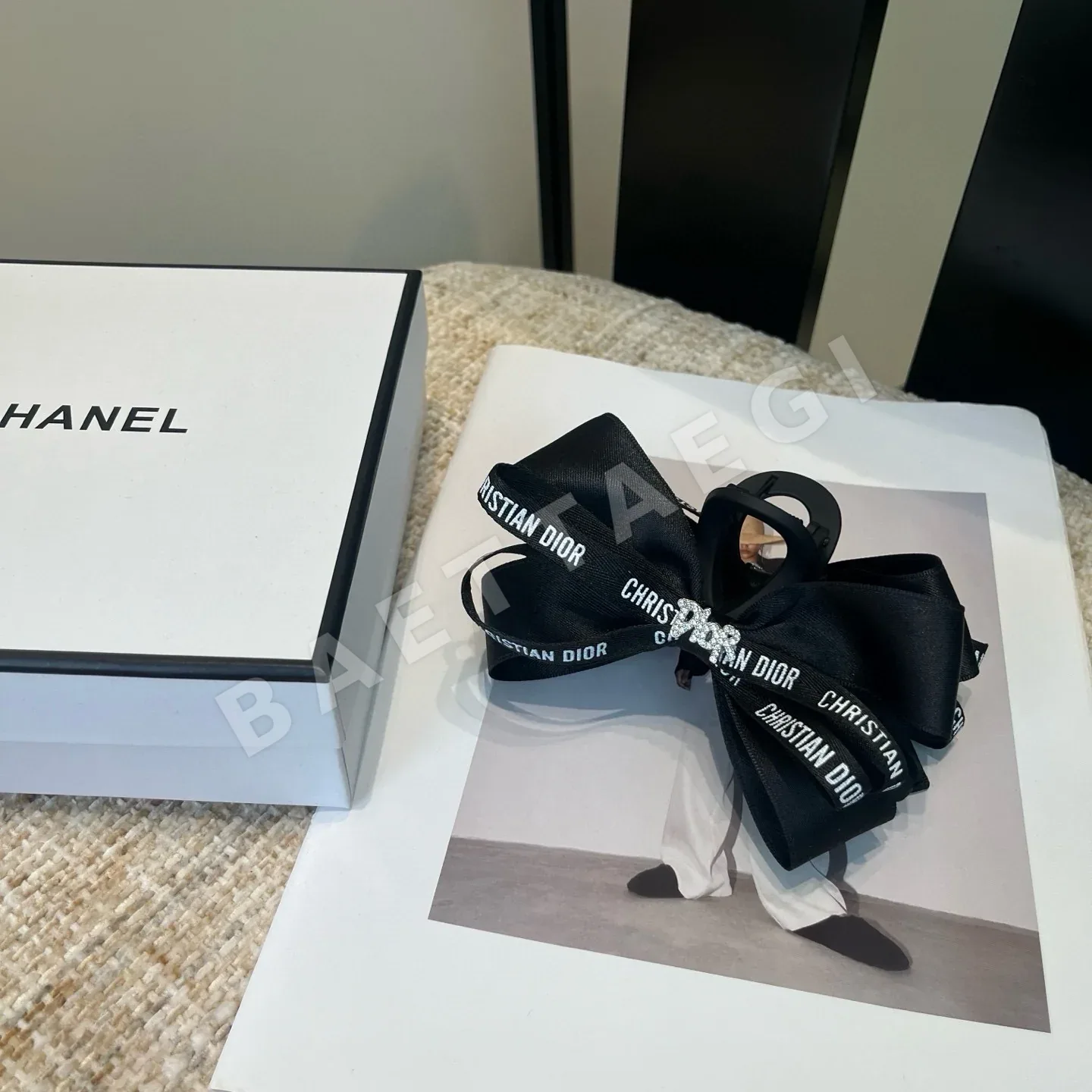 디올 CD 클립 헤어악세사리 상세 이미지 2