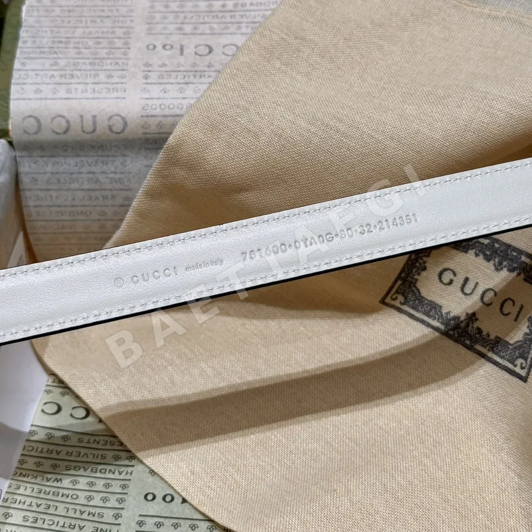 구찌 여성용 가죽 슬림 벨트 상세 이미지 8
