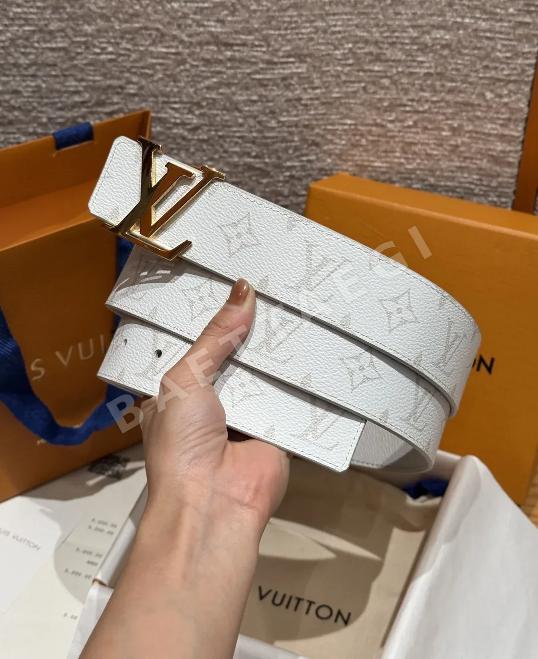 루이비통 JD350 Shake 40mm 리버시블 벨트 상세 이미지 2