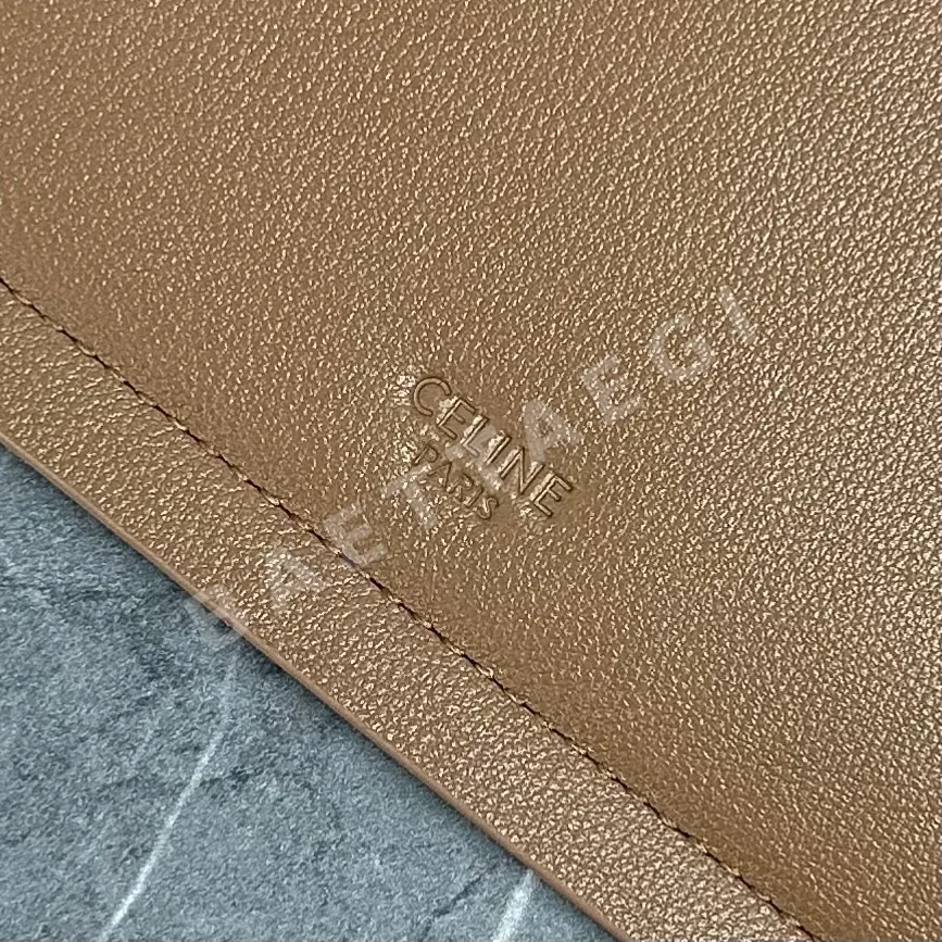 셀린느 큐브 미디엄 가죽 토트백 지갑 상세 이미지 6
