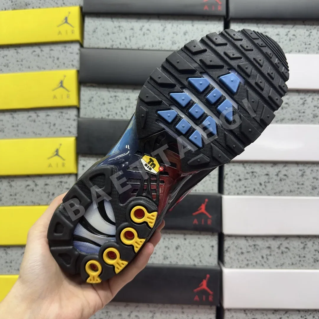 나이키 [BD] 에어 맥스 플러스 블루 레드 FV0393-001 201918 Nike Air Max Plus 25th Anniversary 상세 이미지 7