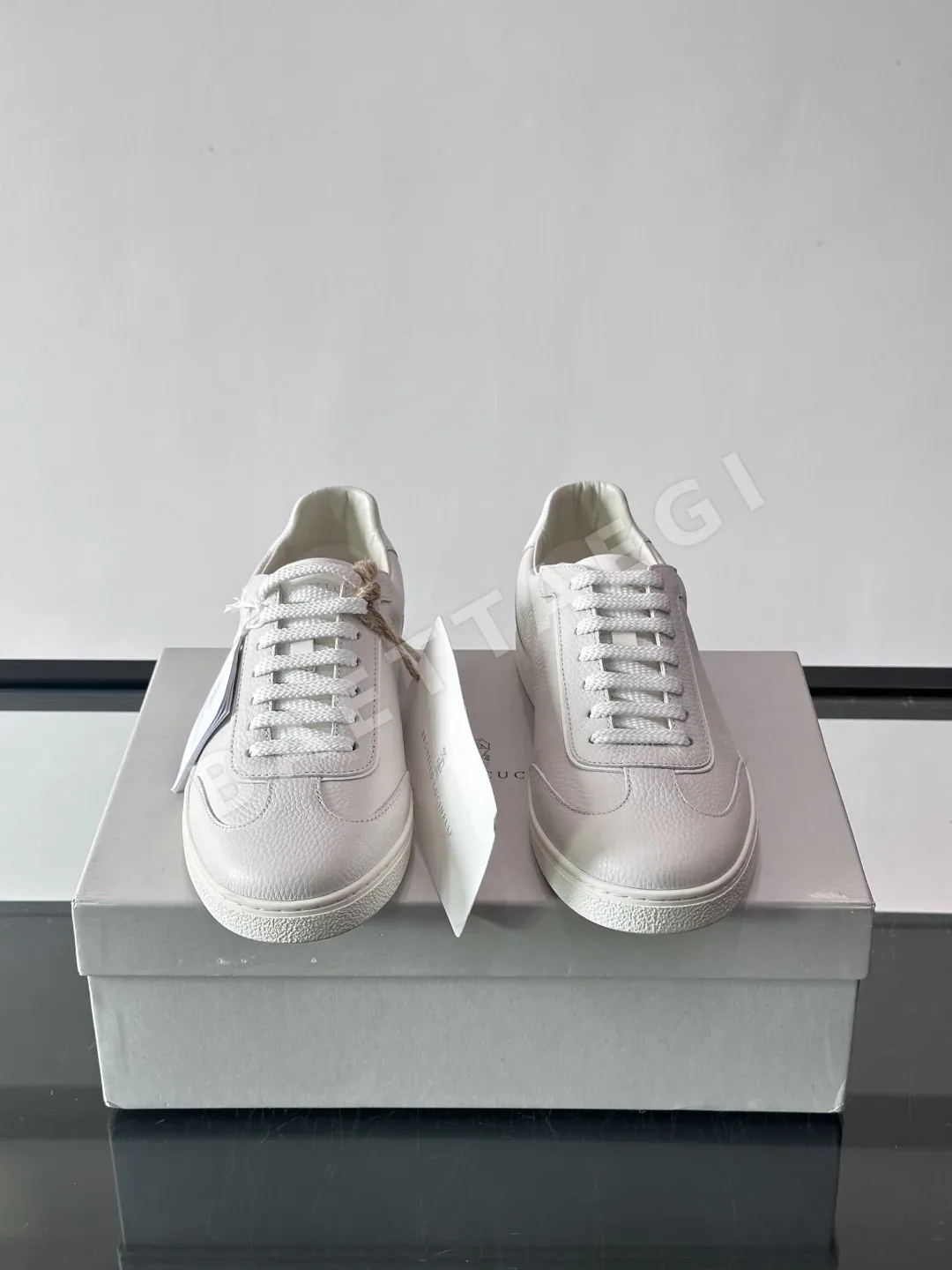 브루넬로쿠치넬리 신발 상세 이미지 2