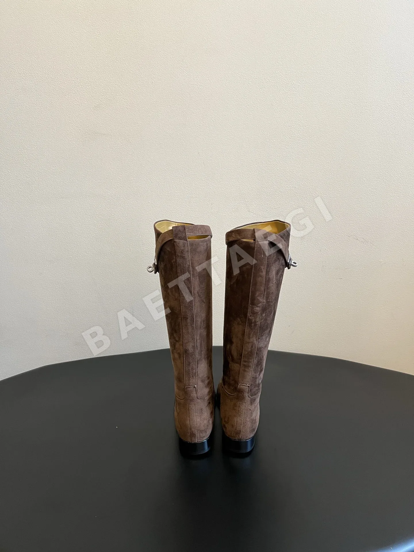 에르메스 점핑 부츠 스웨이드 메탈 버클 스트랩 상세 이미지 4