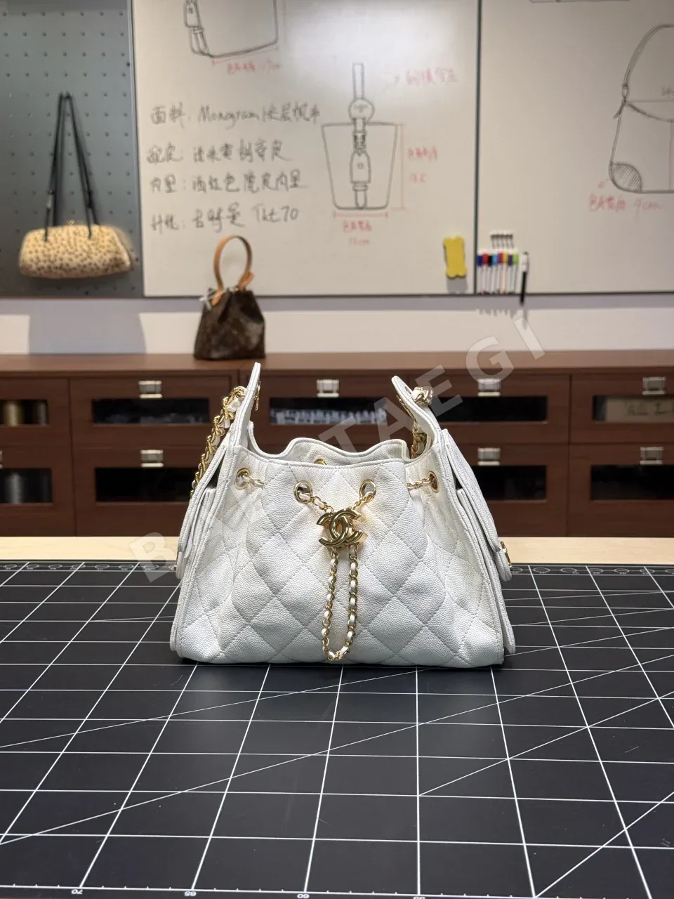 샤넬 호보 가방 181750