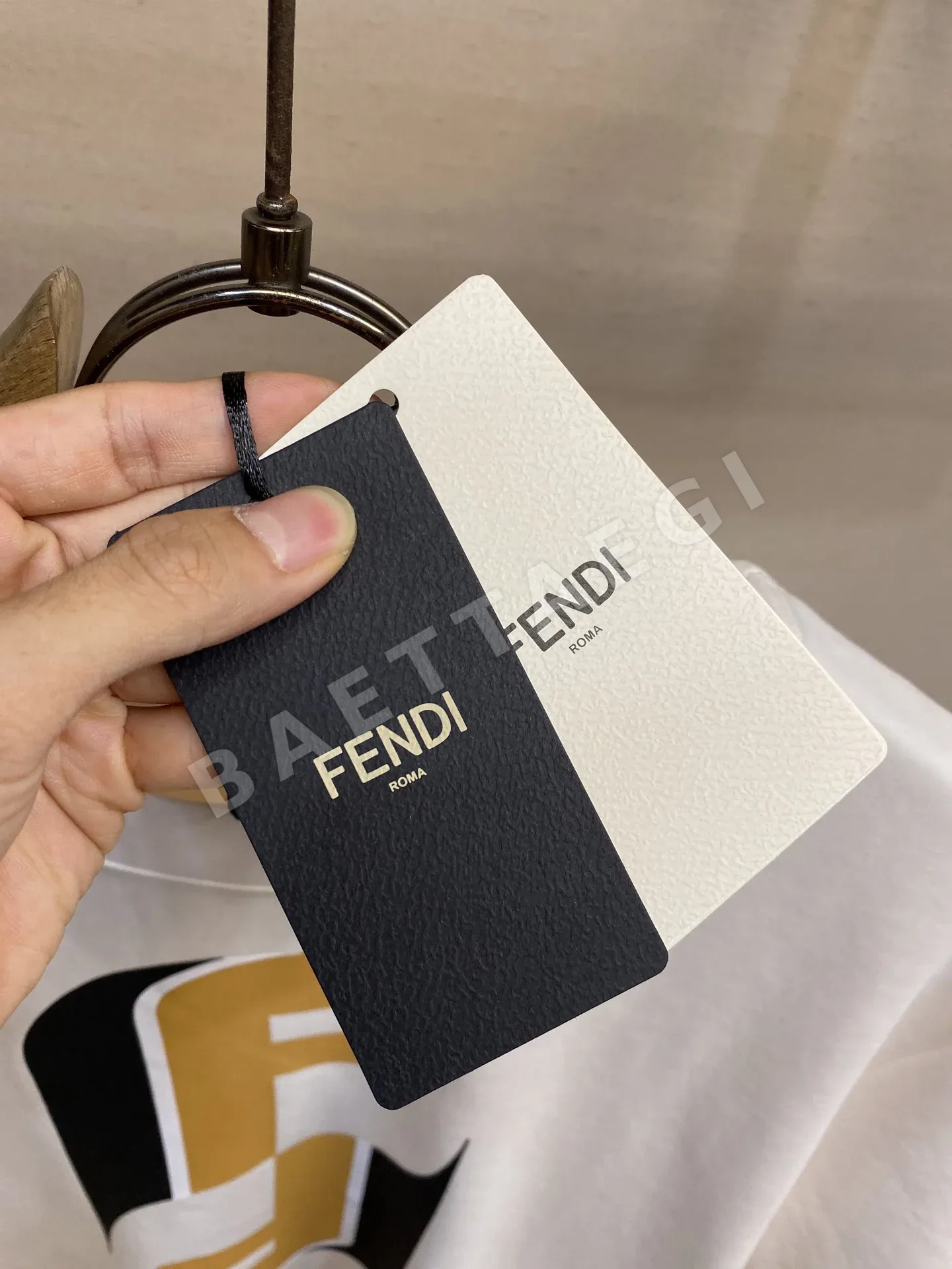 펜디 크루넥 3D 프린트 남성 반팔 티셔츠 상세 이미지 9