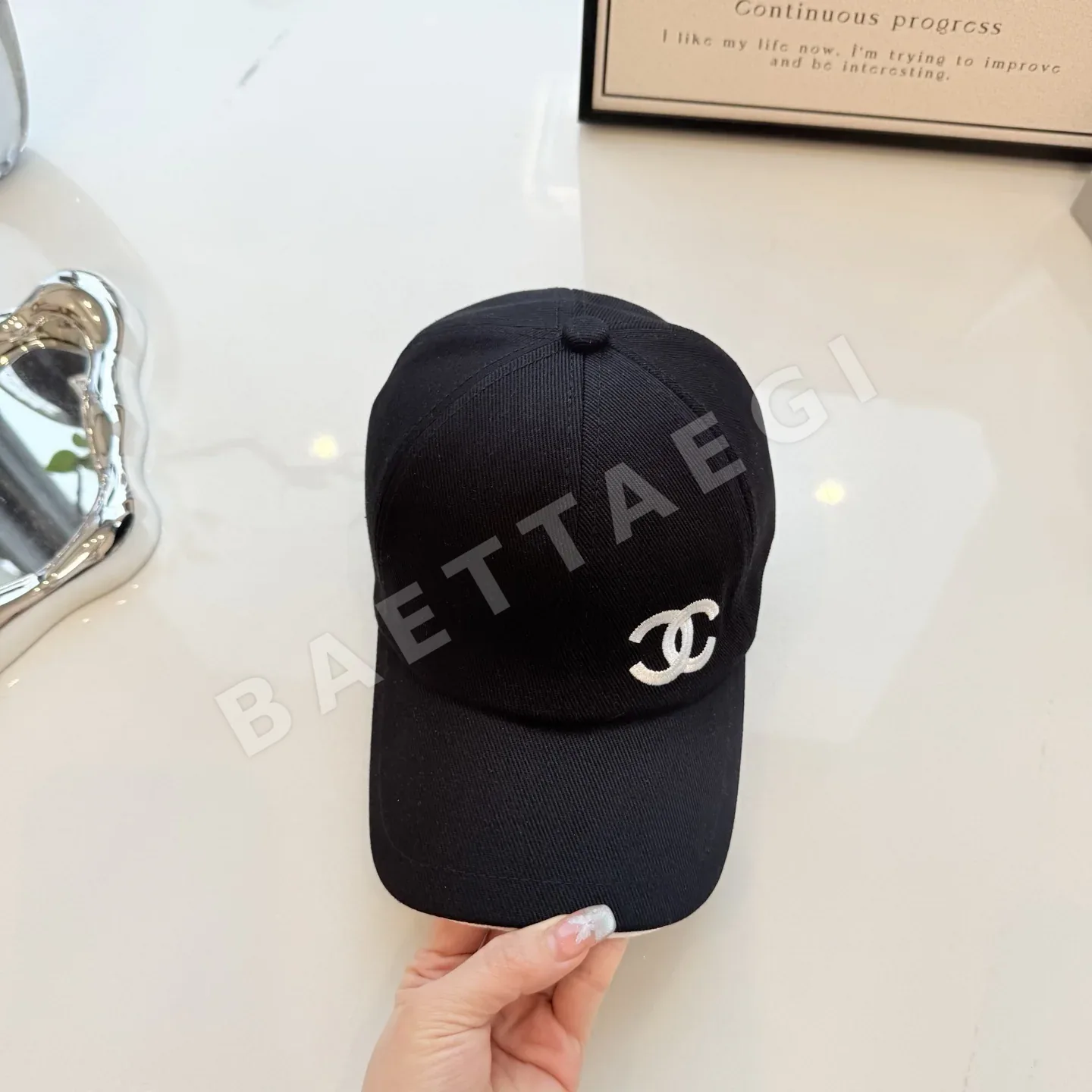 샤넬 트윌 더블 C 자수 베이스볼 모자 상세 이미지 8