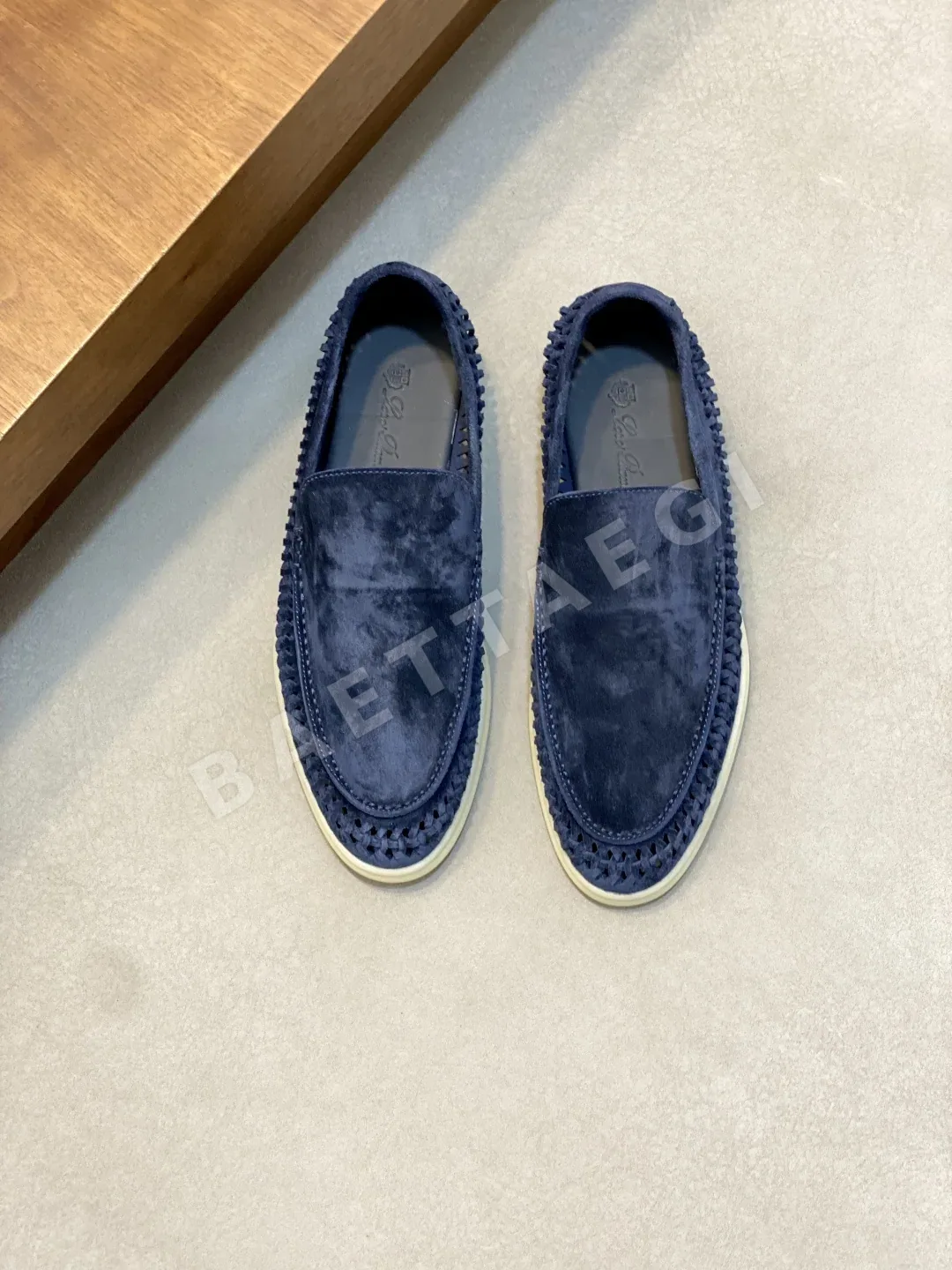 로로피아나 남성 스웨이드 슬립온 로퍼 98131