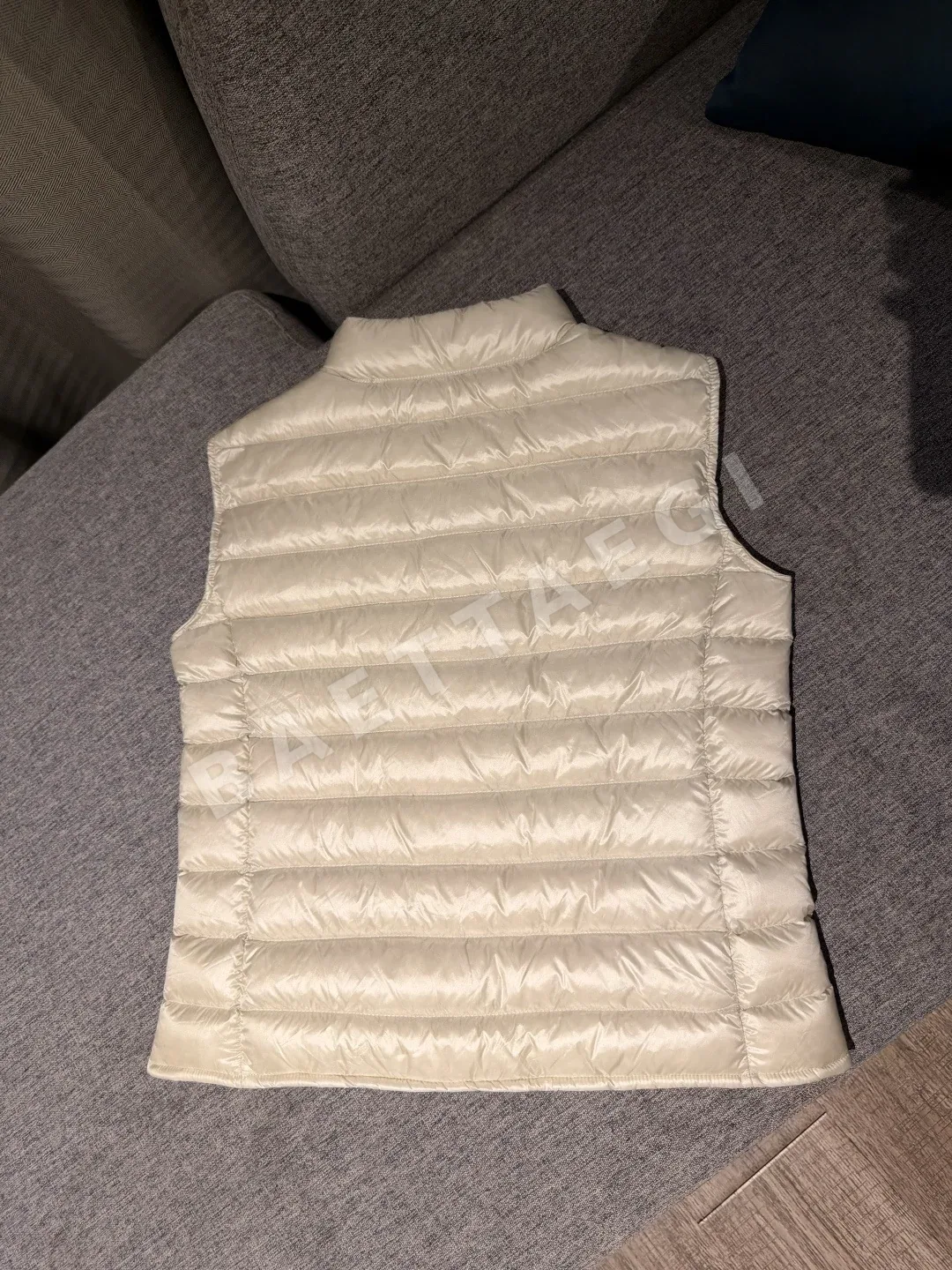 몽클레르 라이트웨이트 다운 조끼 상세 이미지 7