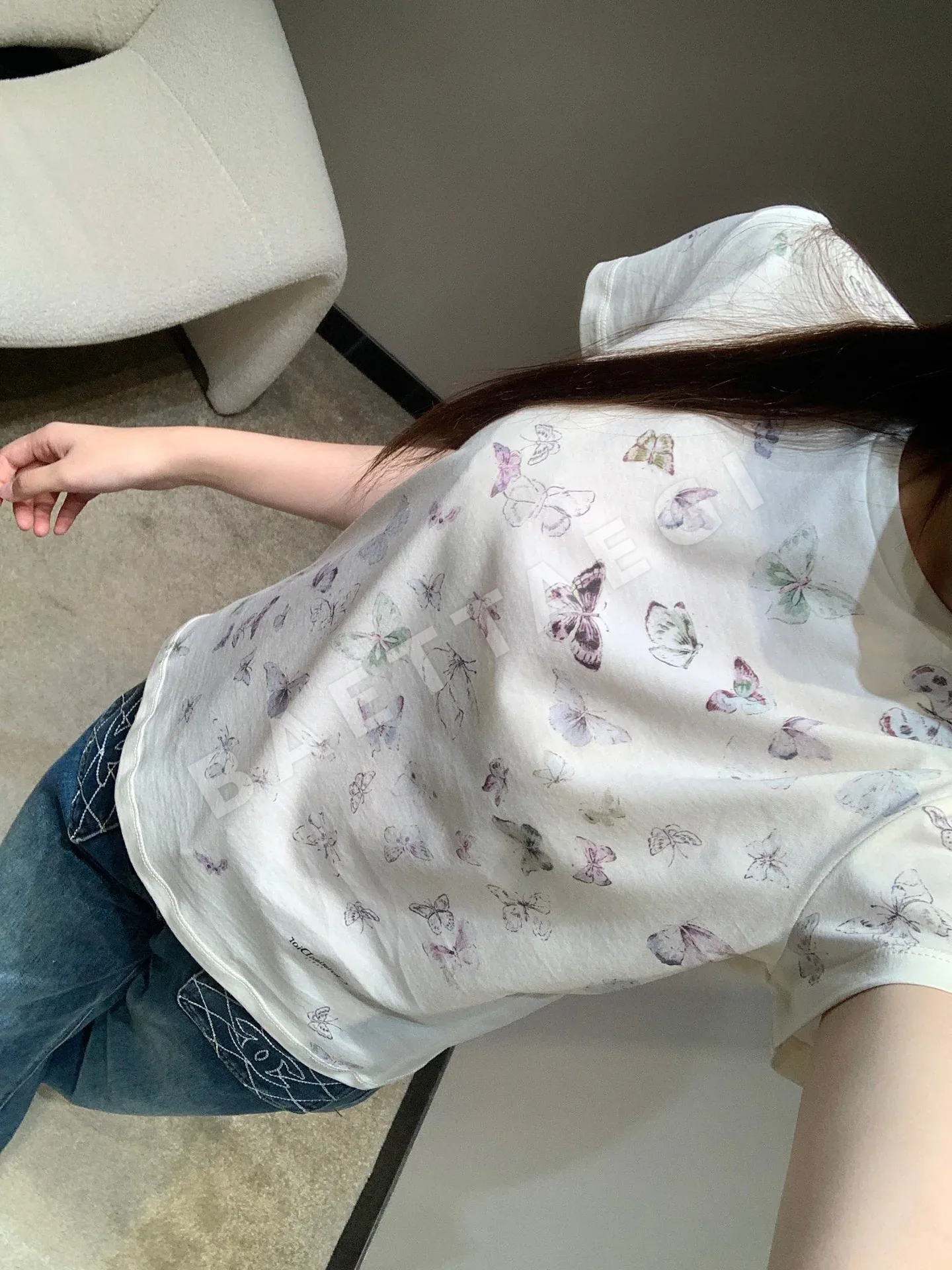 디올 나비 프린트 크롭 코튼 반팔 티셔츠 상세 이미지 5