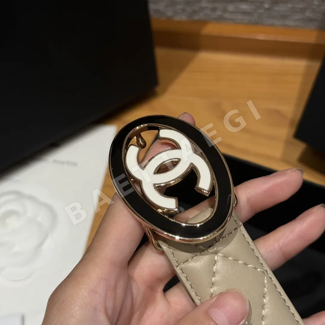 샤넬 다이아몬드 패턴 램스킨 더블 C 메탈 로고 벨트 상세 이미지 6