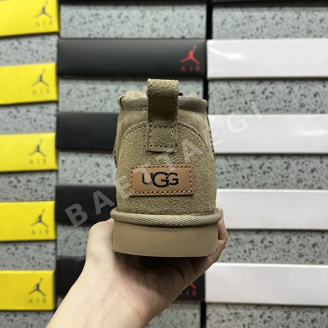 어그 [OT] 브라운 208975 UGG 상세 이미지 6