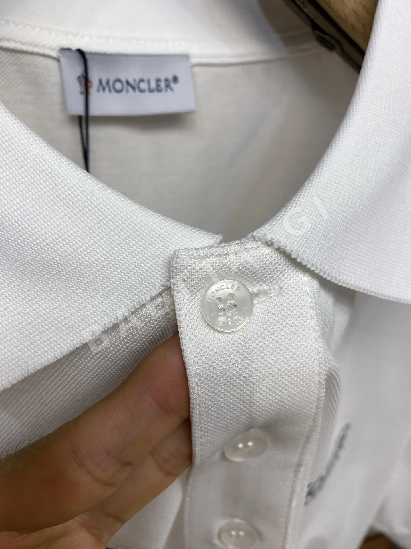 몽클레르 남성 반팔 상세 이미지 7