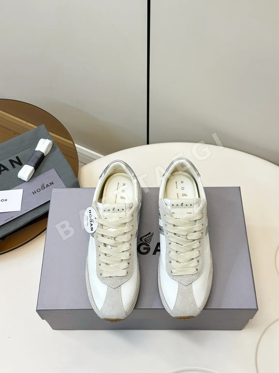 호간 애슬레틱 러너 스웨이드 메시 신발 74489