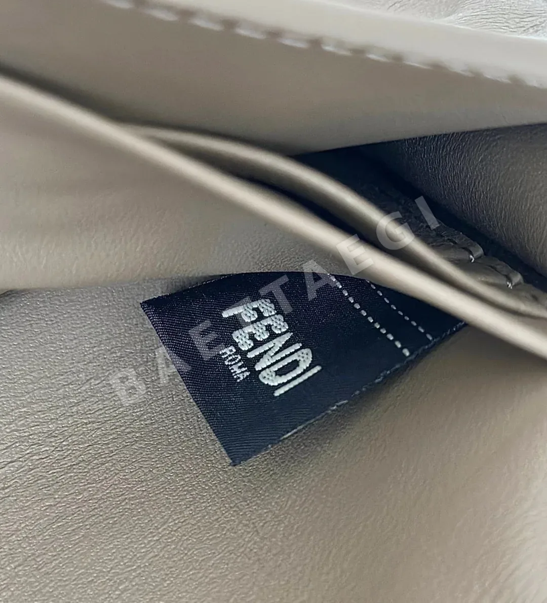펜디 바게트 체인 월렛 가방 8638A 상세 이미지 8
