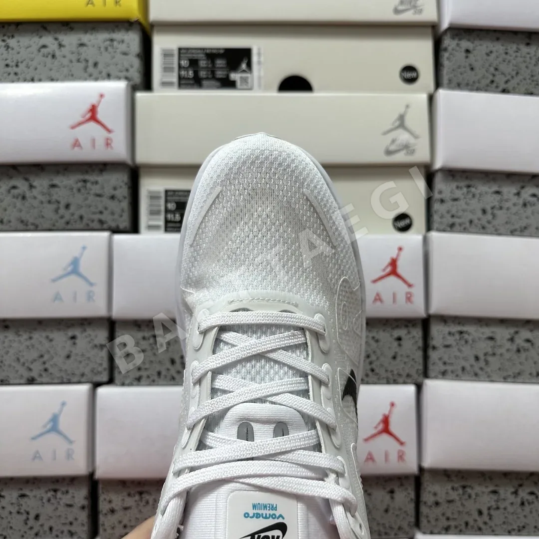 나이키 [5A] 보메로 프리미엄 화이트 블루 HQ2050-836 201640 Nike Vomero Premium 상세 이미지 3