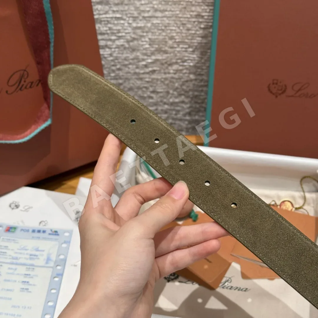 로로피아나 알사벨 송아지가죽 스웨이드 남성용 벨트 상세 이미지 5
