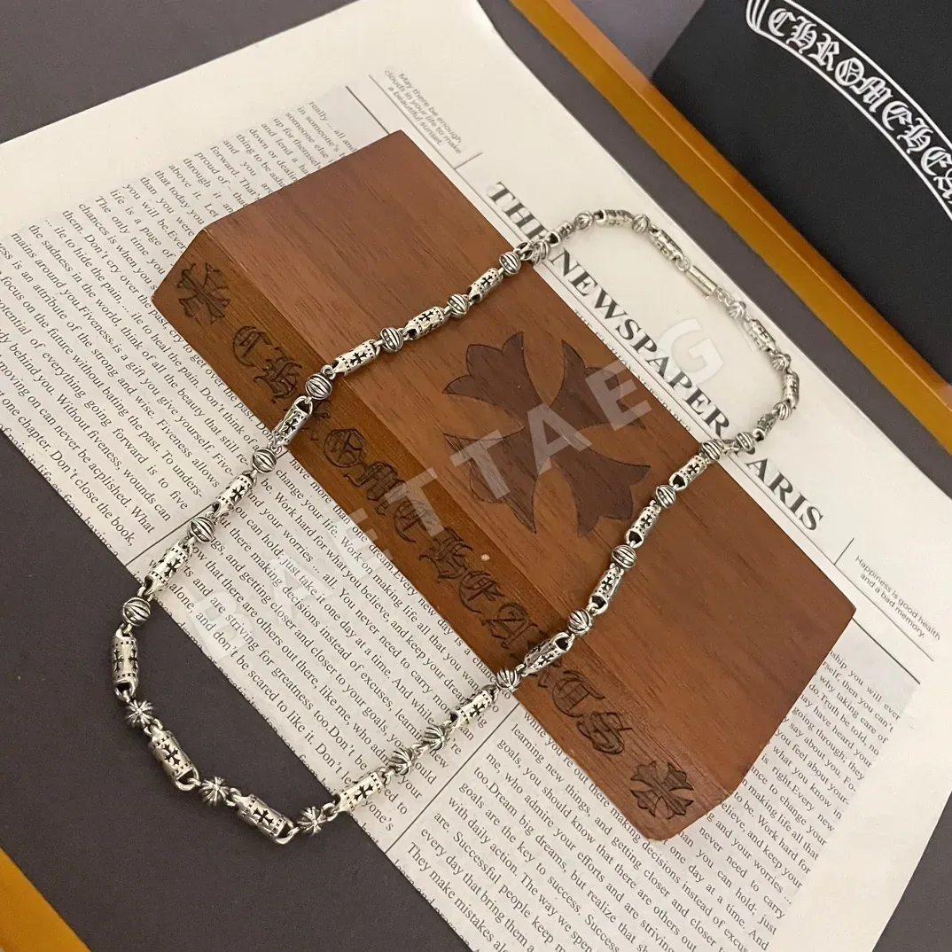 크롬하츠 클래식 뱀부 크로스 목걸이 상세 이미지 9