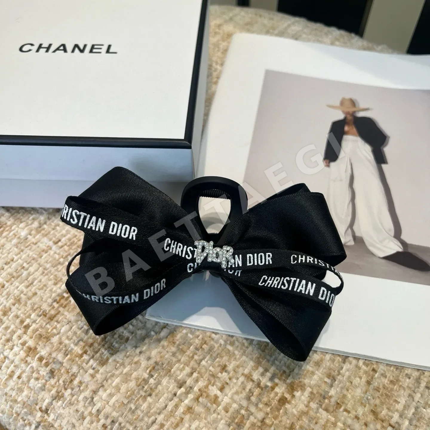 디올 CD 클립 헤어악세사리 상세 이미지 4