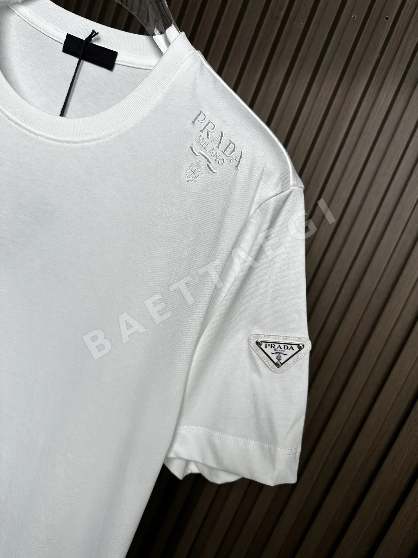 프라다 크루넥 코튼 반팔 티셔츠 상세 이미지 5