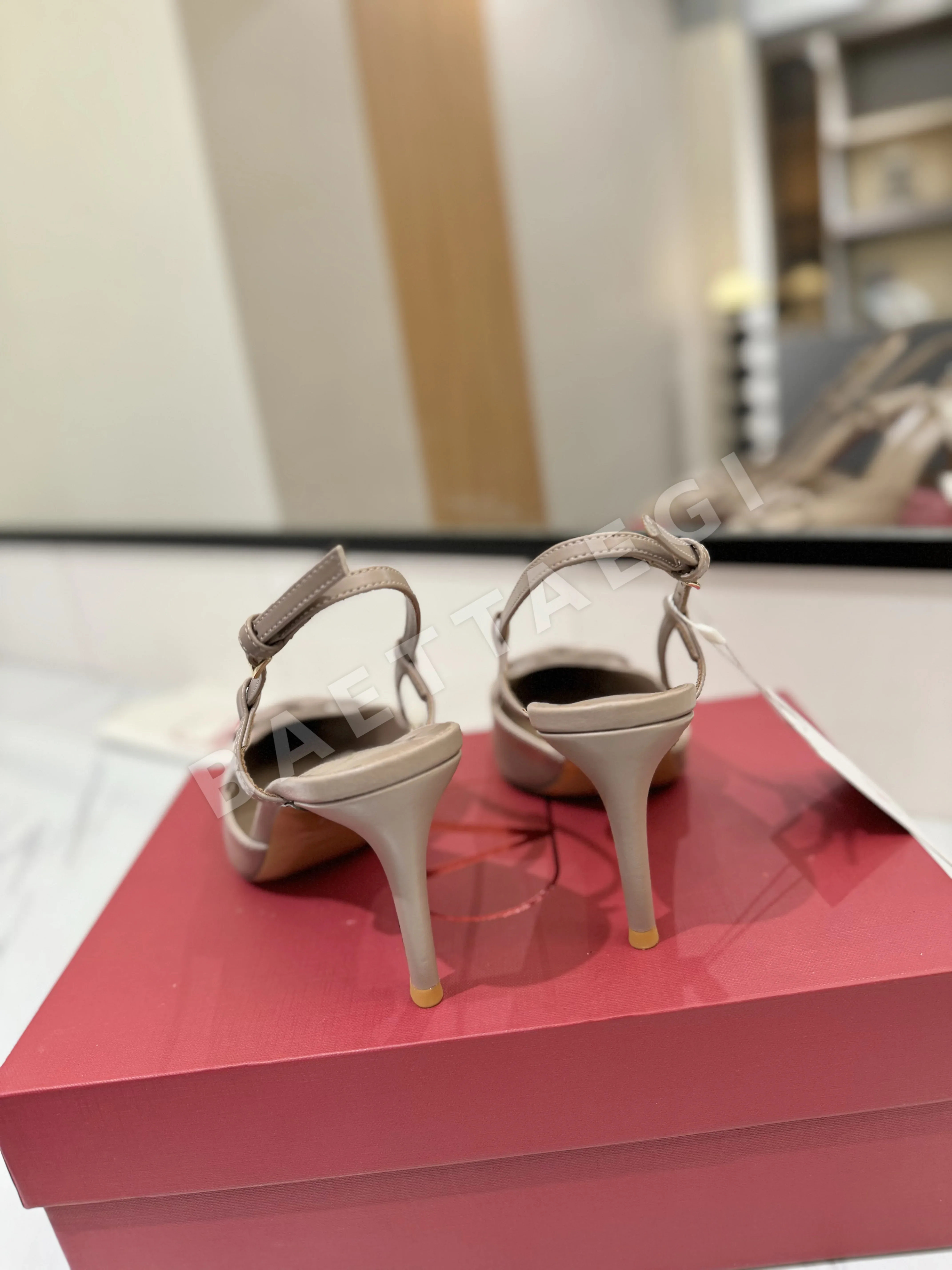 발렌티노 신발 상세 이미지 18