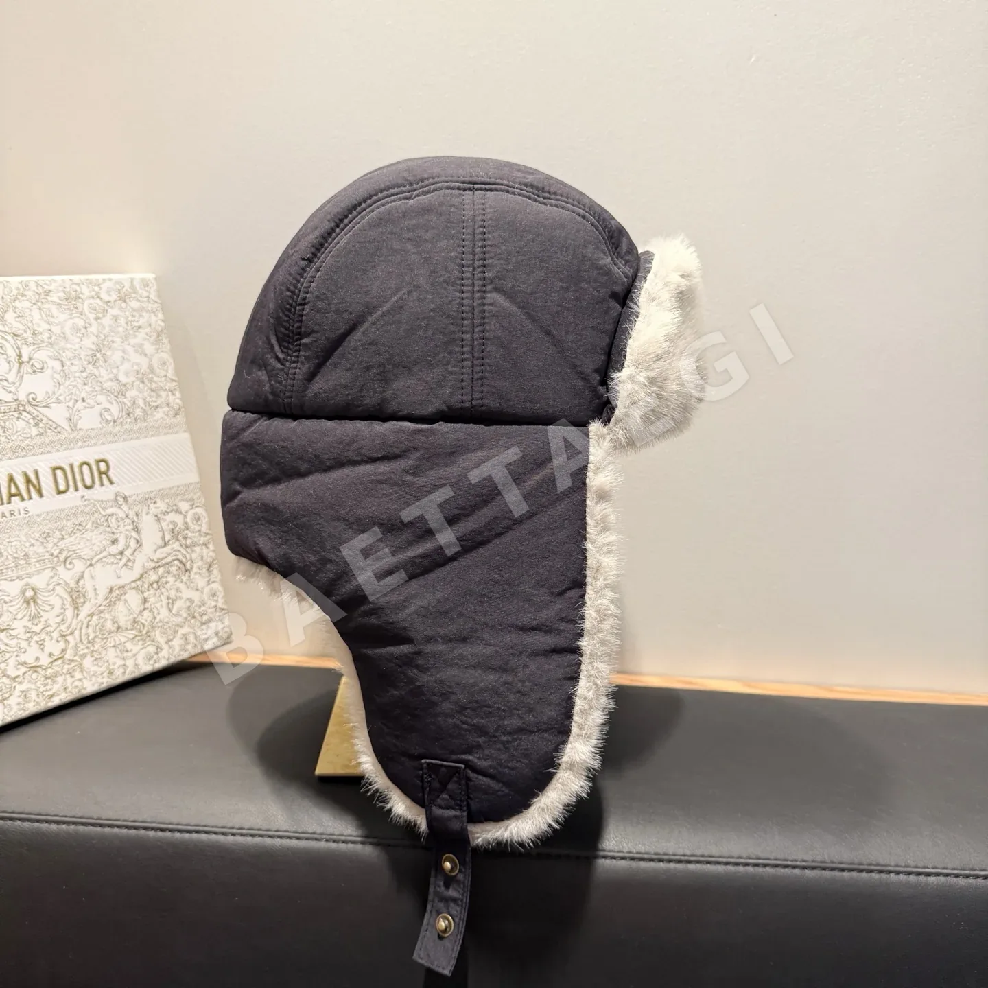 루이비통 플러시 레이 펜 방한 모자 상세 이미지 9