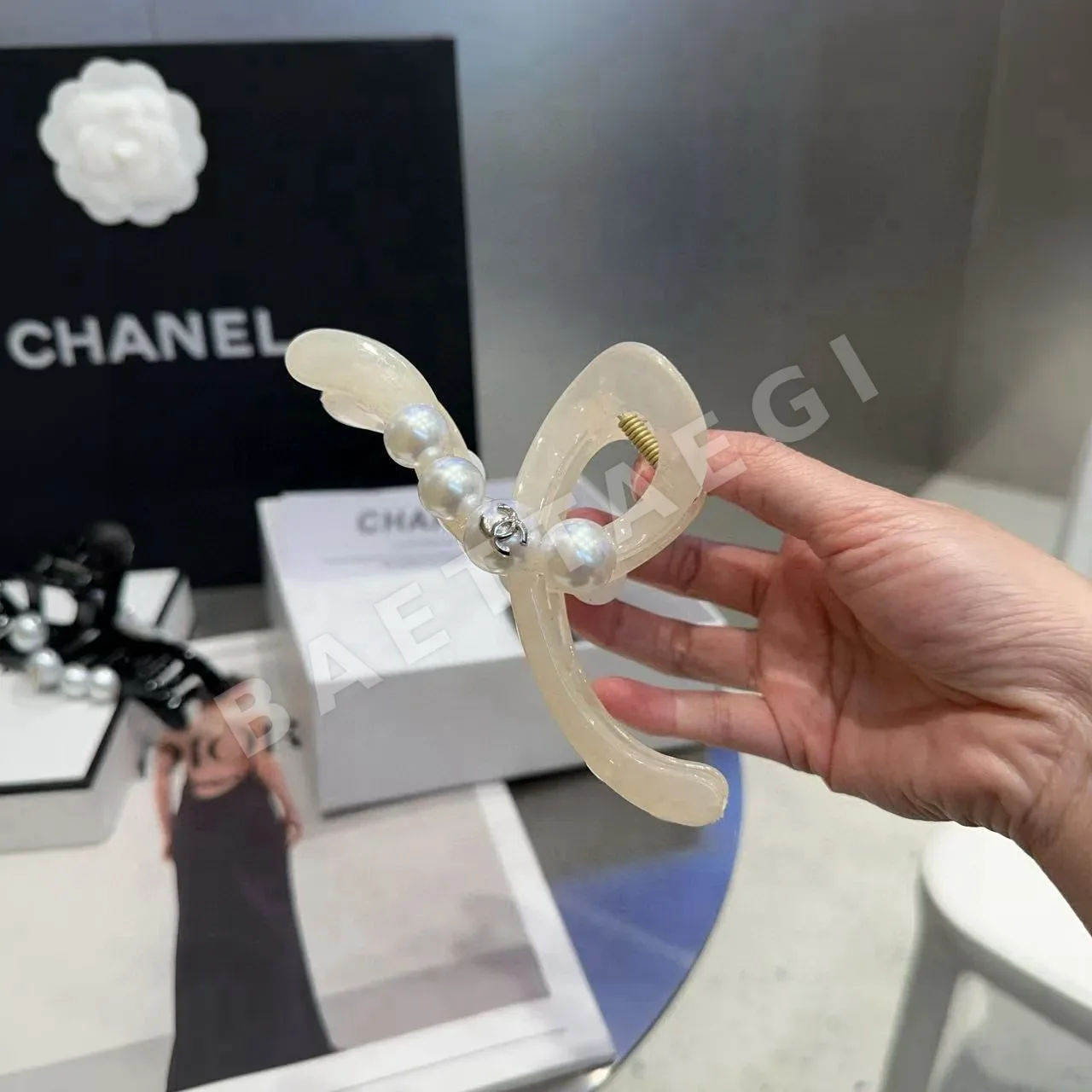 샤넬 미니 헤어 클립 상세 이미지 5