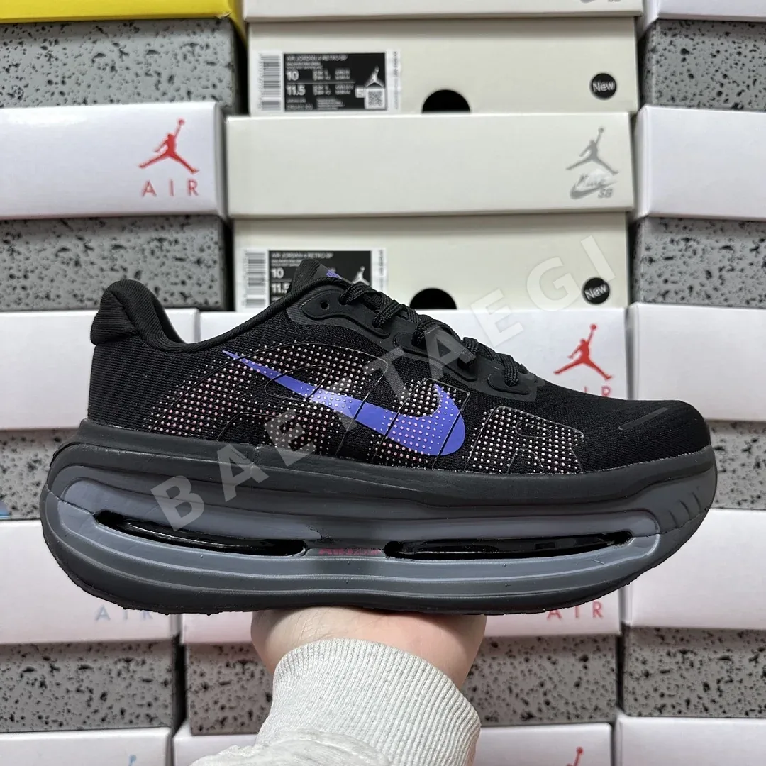 나이키 [5A] 보메로 프리미엄 블랙 퍼플 HQ2050-510 201636 Nike Vomero Premium 상세 이미지 2