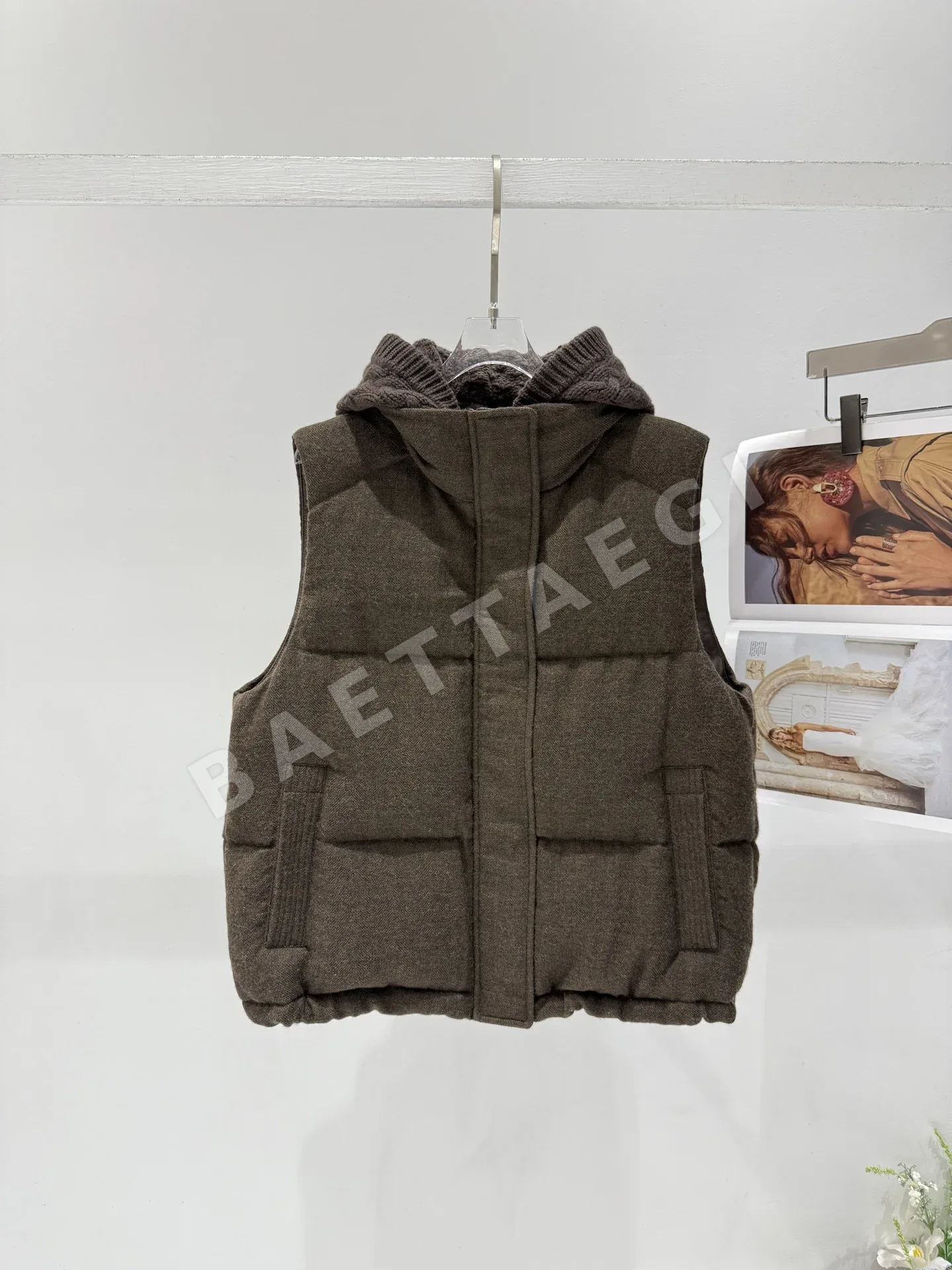 로로피아나 구스다운 여성 조끼 상세 이미지 2