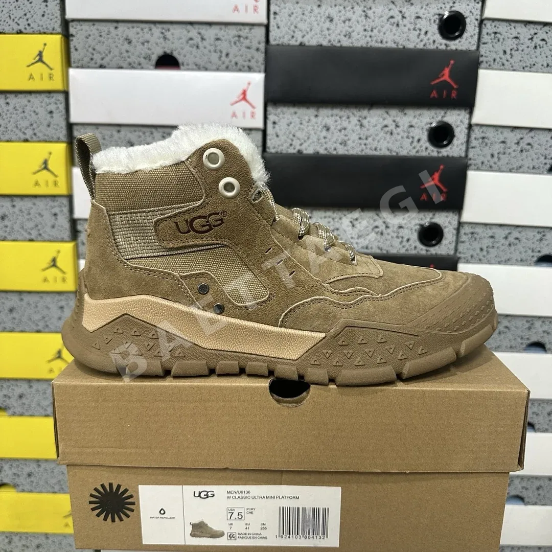 어그 [OT] 6136 209130 UGG 6136 상세 이미지 1