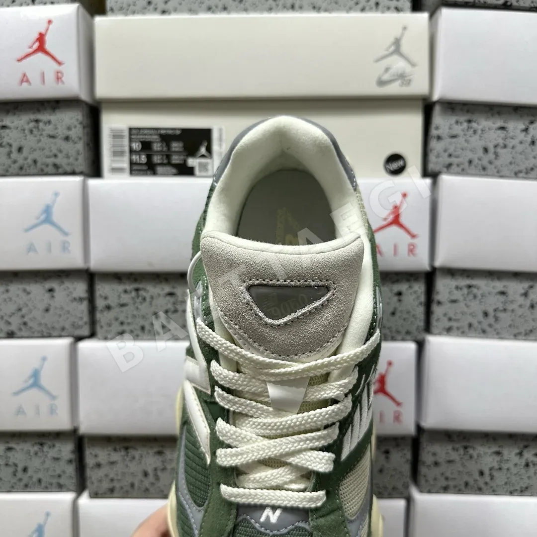 뉴발란스 [C] 9060 U9060VNG 202120 New Balance 9060 상세 이미지 6